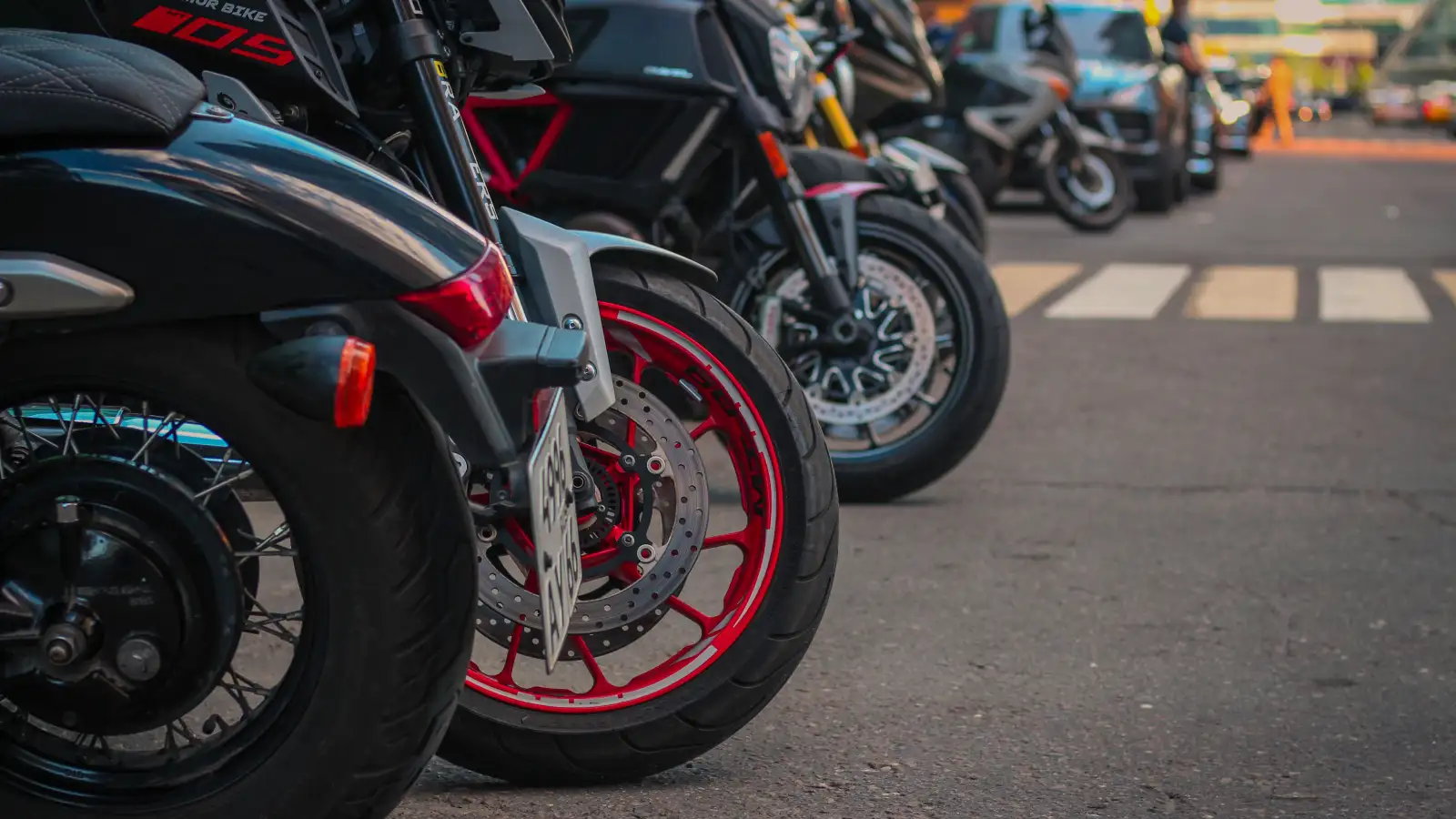 Quale moto scegliere per la città? I criteri che contano